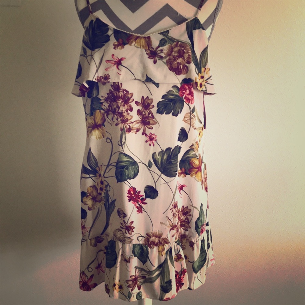 Spaghetti strap floral dress